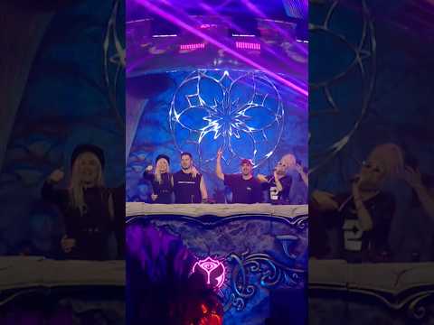 You make it feel like home, Tomorrowland Brasil.
