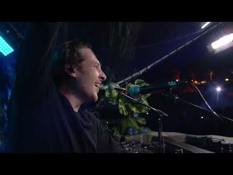 Tomorrowland Brasil l John Newman