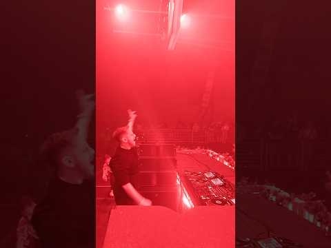 The new Club Mix of @iBluestone’a ‘This Town’ – a battle cry to the dancefloor 🔥 #trance