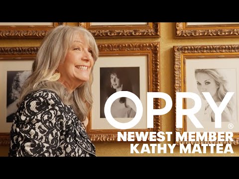 Kathy Mattea Becomes The Newest Opry Member!