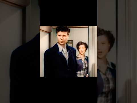 Surprise she is behind you!