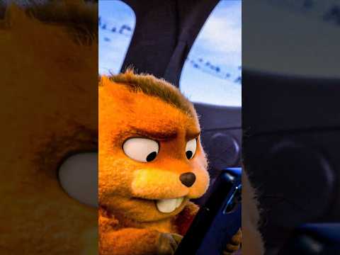 Beaver Uses Auto-Translate 😂 – HOPPERS