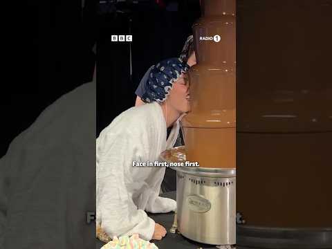 charlie and the chocolate fountain 🍫🤤 #RoguePromises #GregJames #CharlieHedges #Chocolate