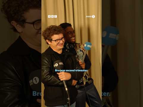 “I was riding my bike with my friends”🥹 #strangerthings @strangerthings #joekeery #nataliadyer