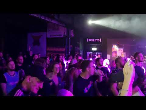 Kalax – Calling (Live at The Hairy Dog in Derby – Outrun The Sun 2021)