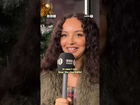 that’s too sweet @jade_official  ❤️ #Christmas #ChristmasTraditions #LoveActually