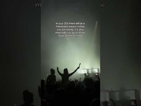 ALWAYS listen to that friend 🥹 #Raving #HouseMusic #Rave #InYour20s