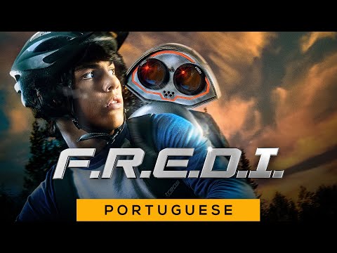 F.R.E.D.I | Filme de Ação para a Família em Português |  Kelly Hu, Angus Macfadyen