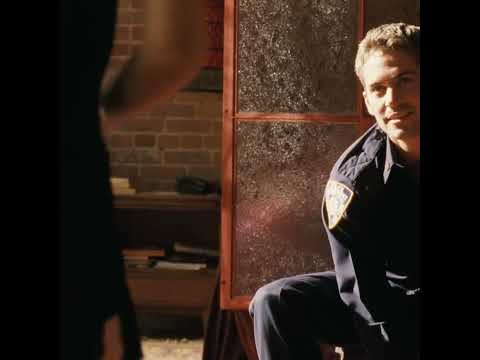 Kissing Penelope Cruz