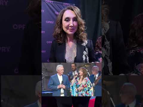 @TillisPam | Our creative fashionista…✨ #opry100