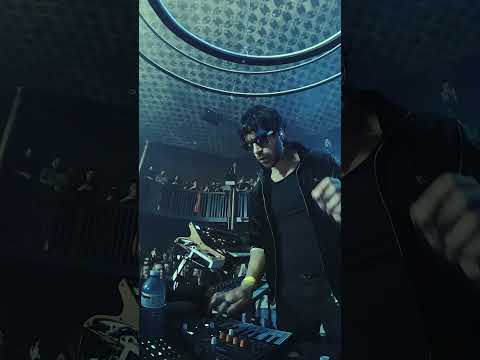 ‘Terminal Feeling’ in the round – experiencing @Kasablanca  from the front row.