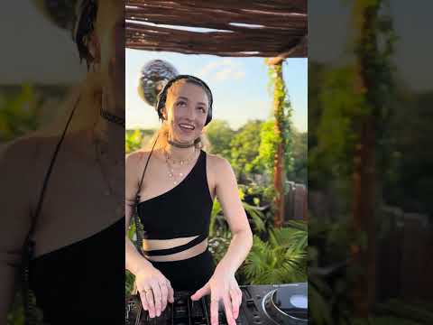 The power of techno #dj #ephimeratulum