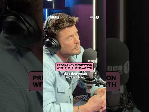 Chris Hemsworth’s pregnancy meditation 😌🧘‍♀️ #Relaxation #Maternity #Bliss #ChrisHemsworth