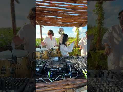 Live sessions are our favorites #dj #ephimeratulum #housemusic