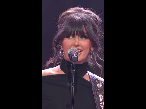 Ella Langley Performs “Choosin’ Texas” Live at the Opry