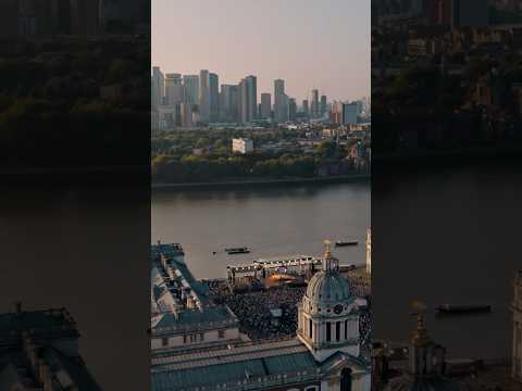 A modern Anjunadeep anthem that turns two years old today: @Rezident‘s ‘Only For A Moment’ ❤️