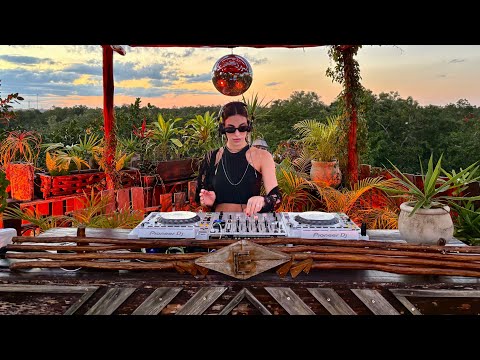 Aphroditeé | House & Indie & Afro Mix 2026 | By @EPHIMERATulum