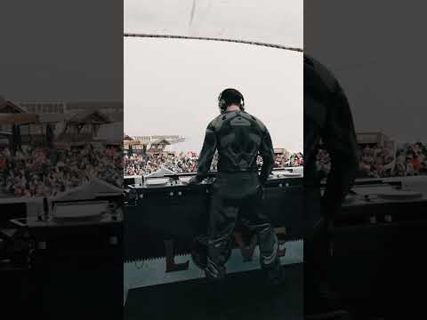 Alok bringing the Brazilian energy to the mountains.