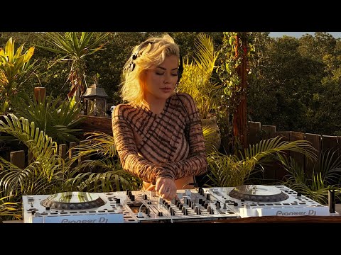 DALL EA | Afro Tech & Melodic House Sunset Mix 2026 | By @EPHIMERATulum