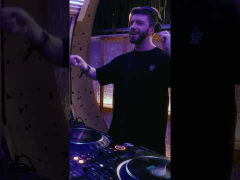 Enjoy a new progressive house set from @spencerbrownofficial, recorded live in Malta 🇲🇹 #djset