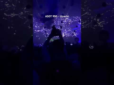 Giuseppe Ottaviani smashing it at ASOT 950!