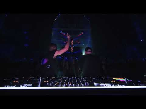 Armin van Buuren and Aly & Fila on Mainstage ASOT – We Control the Sunlight