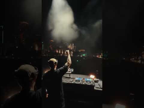 @DomDolla lighting up CRSSD festival with ‘Redemption’, the new single from J Ribbon 🔥#newmusic