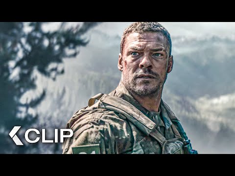 The Mech Came From Outer Space Scene – WAR MACHINE (2026) Alan Ritchson