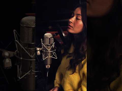 The live studio performance of ‘Letting Go’, with Jono and Malou is available to watch now.