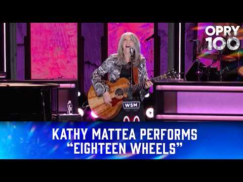 Kathy Mattea Performs “Eighteen Wheels” | Live at the Grand Ole Opry