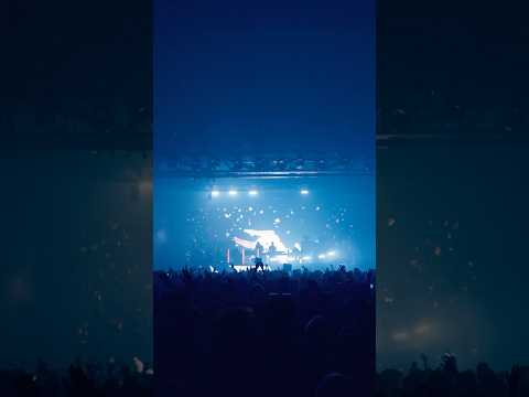 Live from the Hordern Pavilion, Sydney: Our Club Mix of ‘Letting Go’ with Malou 💛