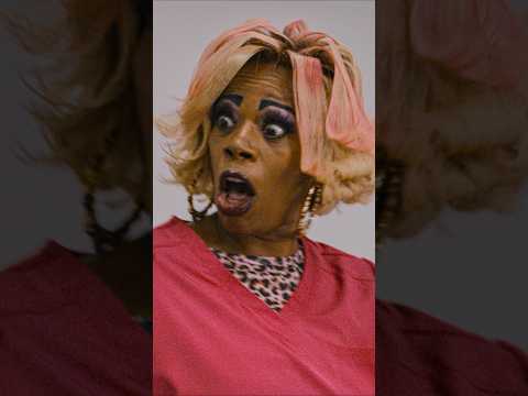 “Somebody Help!” 😂 – SCARY MOVIE 6