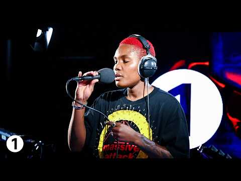 Arlo Parks – 2SIDED in the Live Lounge