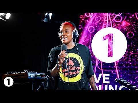 Arlo Parks – Stateside (PinkPantheress cover) in the Live Lounge