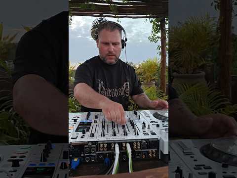 BASSTRONAUTEN #hardtechno coming…