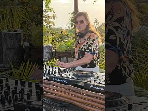 Not Meghan #progressivehouse   #dj #djset #sunset #electronicmusic