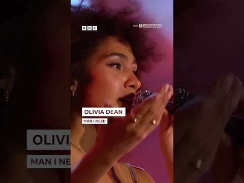 man i need, what a way to close #bigweekend 💗 olivia dean ✨