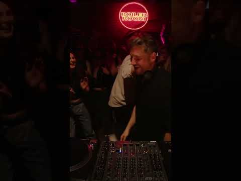 Dance Moves All Night Long with Enzo Siragusa laying down the groove 🕺