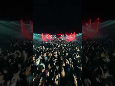 One world, one dancefloor