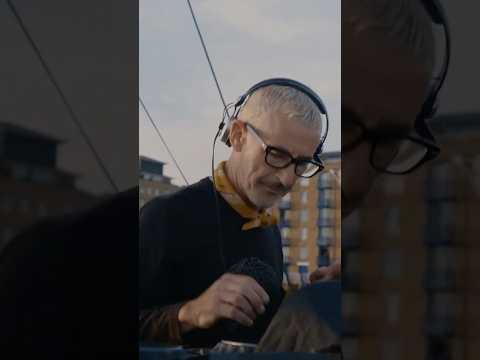 Tony from @aboveandbeyond spinning Audien’s 2013 classic ‘Wayfarer’ ❤️ #trancemusic