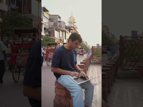 Testing out his new music in the heart of Old Delhi is @BluAttic 🇮🇳 #electronicmusic