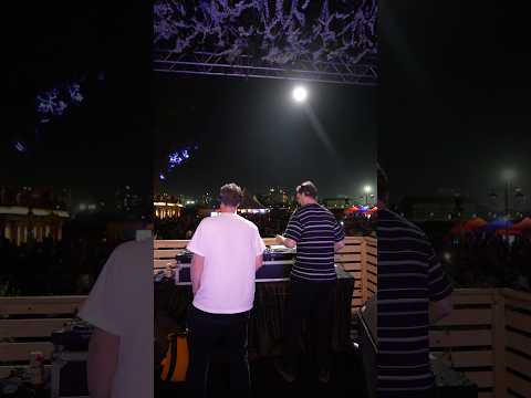 Memories from Mumbai, last spring, when @DuskyMusic road-tested their new single ‘Kadhalan’ 🇮🇳