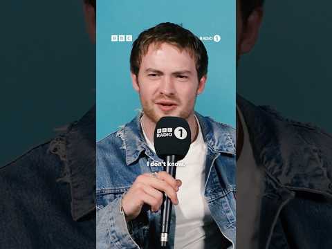 βI am now a fan of rock musicβ ππΈ Heartstopper stars play Speed Test