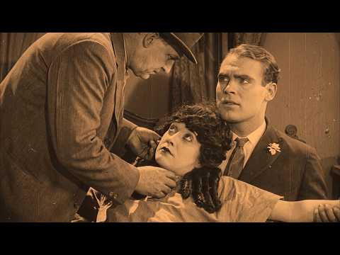 The Price of Stardom ✦ The Extra Girl (1923)
