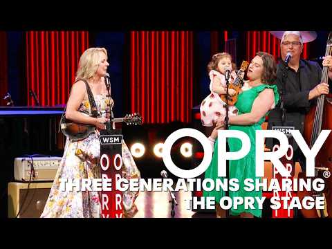Rhonda Vincent’s Daughter and Granddaughter Join Her In The Circle!
