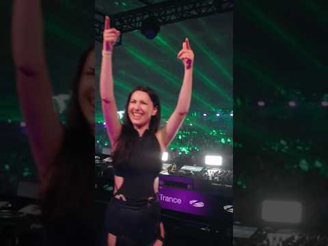 Never tired of Nifra’s sets 🥵
