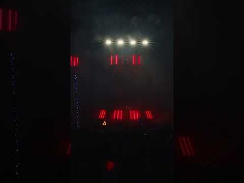 ‘Feedback‘, one half of Simon Gregory’s new double A-side, on fire at ABGT700 🔥