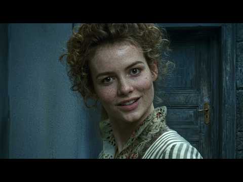 1999 – Miss Julie 💔 Worlds apart… bound by desire.